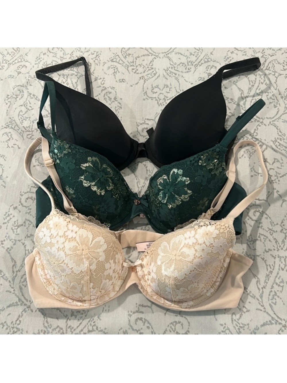 Victoria's Secret 3-Pack Bras - Black, Emerald Green, Beige